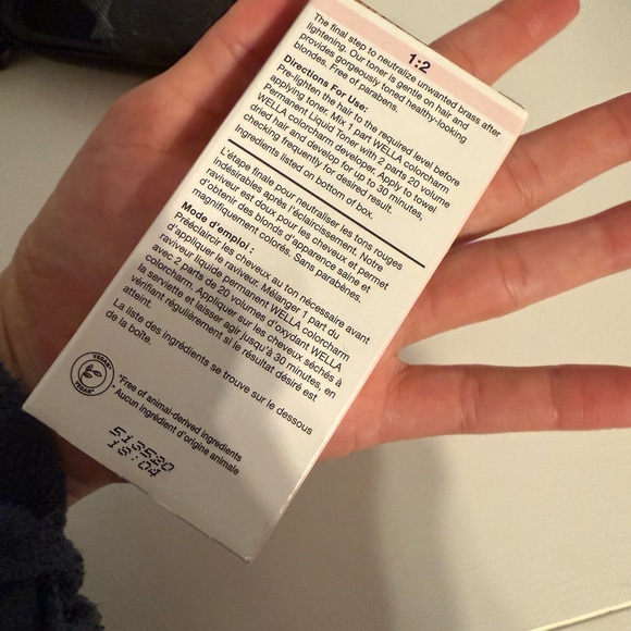 UNUSED NWT Wella Color Charm T35 Beige Blonde Toner - Picture 7 of 8